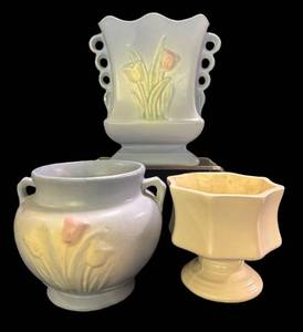 E4 - Vintage Hull & McCoy Pottery Mixed Lot