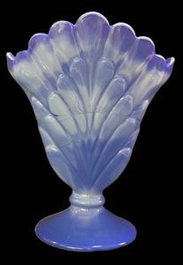 E2 - Fenton Periwinkle Blue Plume Vase