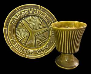 C2 - Vintage McCoy Y-bridge Souvenir Ashtray & Ribbed Pedestal Planter Mixed Lot