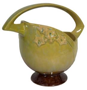 H3 - Vintage Roseville Pottery Windcraft Basket 208-5