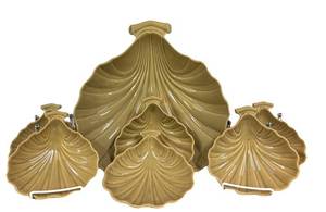 Vintage Roseville Pottery Capri Shell Console Bowl & Snack Plates (Lot of 6)