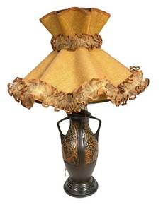 W - Vintage Roseville Pottery Rosecraft Panel Ceramic Lamp