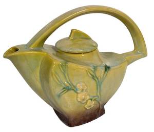 E5 - Vintage Roseville Wincraft 271p Teapot & Lid