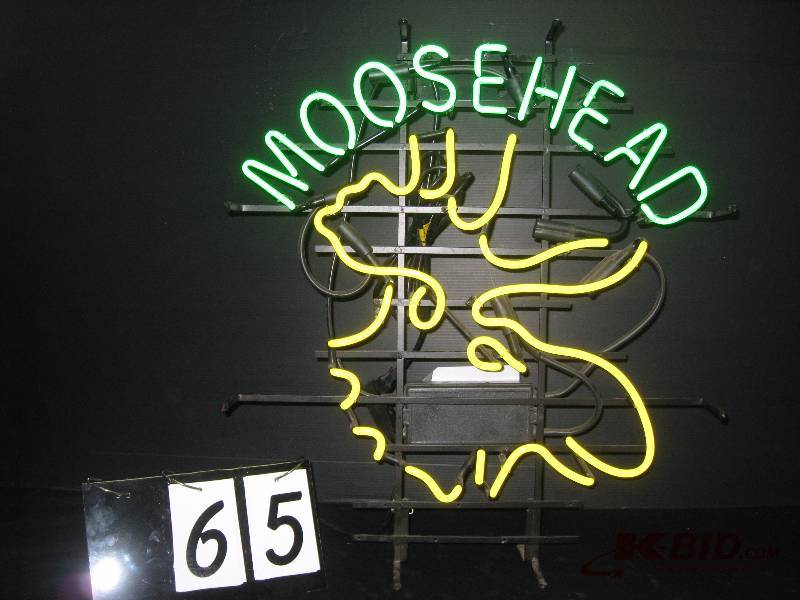lot 65 image: Moosehead neon 24 w x 28 h