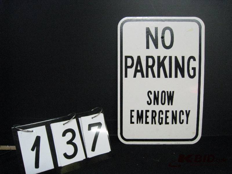lot 137 image: No Parking - Snow Emergency 12 w x 18 h