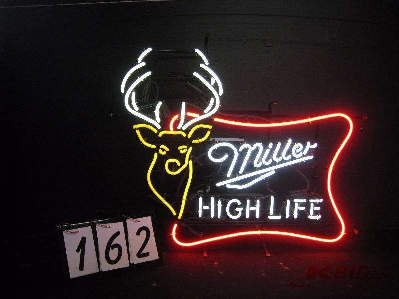 lot 162 image: Miller High Life buck head neon - like new 30 w x 27 h
