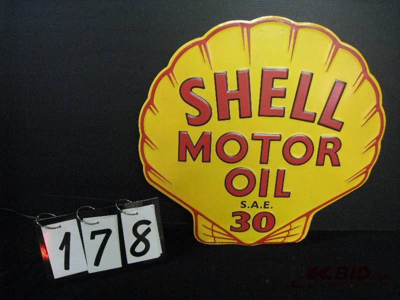 lot 178 image: Shell Motor Oil reproduction tin - new, clamshell shaped, embossed sign 23 w x 22 h