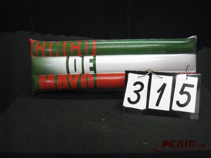 lot 315 image: Cindo de Mayo inflatable banner - O shaped (to wrap around a mini-keg) 31 w x 9 h