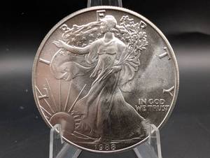 1988 American Silver Eagle Dollar Coin