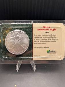 2002 Silver American Eagle Dollar in Presentation Case