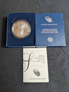 2016 United States Mint American Eagle 1 Oz Silver Uncirculated Coin With Coa