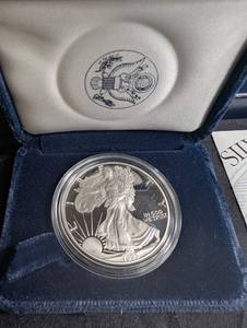 1995 Silver American Eagle Proof One Dollar Coin in Box