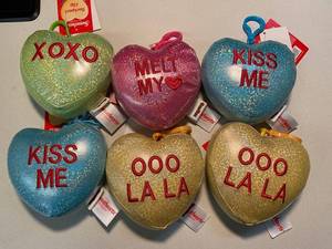 C3 - Sweethearts Valentines Backpack Clips (Lot of 6)