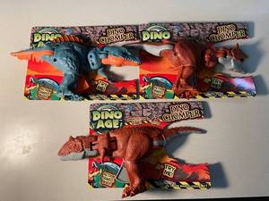 NV 4 - Dino Age Dino Chomper Dinosaur Toys (Lot of 3)