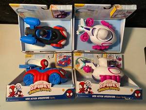 NJ 1 - Marvel Spidey and His Amazing Friends Web Action Speedsters (Lot of 4)