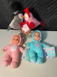 NV 1 - Baby Bella Mini Plushy Babies & Kissing Birds (Lot of 4)