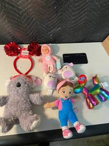 NH 2 - Ms. Rachel T28502 Plush, Squishmallows Danielle, Balloon Dog & Headband Mixed Lot (Lot of 7)