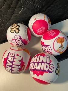 IN 3 - Zuru Mini Brands Mystery Capsules (Lot of 5)
