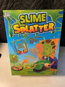D2 - Games Hub Slime Splatter Game Set With 5 Slime Packets