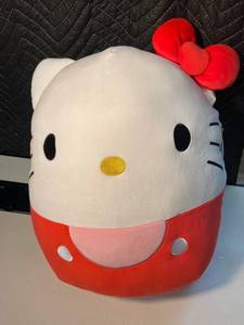A4 - Hello Kitty Squishmallows Plush New With Tag