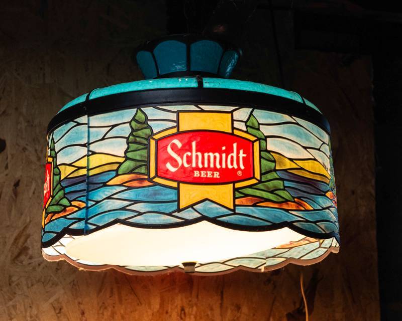 Schmidt Beer Tiffany Style Hanging Lamp – Vintage Bar Light for