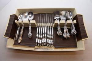1847 Rogers Bros Stainless Flatware Set  51 Pieces with Storage Tray