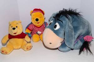 Vintage Winnie the Pooh Stuffed Animals  Eeyore & Pooh Lot