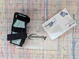 Kenspeed Wrist and Thumb Brace (in Blue, Right Thumb, Small)