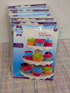 Baked with Love 3-Tiered Treat Cupcake Stand, 10 Count