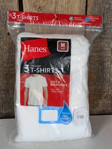 Hanes - 3 White Tagless T-Shirts, Medium