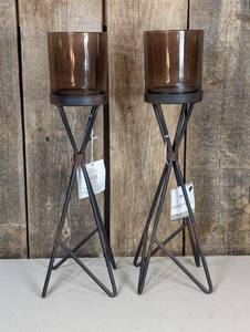 2 Candle Holders