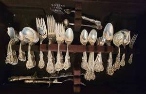 Reed & Barton Sterling Silver Flatware Service for 8  Francis I, 3313g