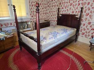 Antique Mahogany Four-Poster Twin Bed