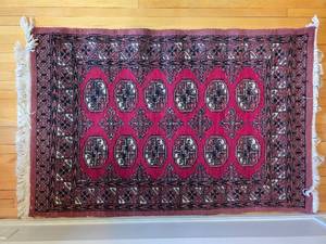 Oriental Pakisatani Wool Bokhara Rug