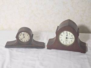 Napoleon Hat Desk Clock Pair