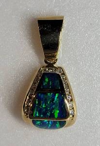 14K Yellow Gold Jeweled Pendant with Fire Opals and Diamonds  7g