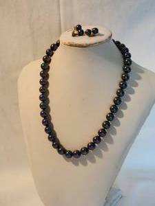 Majorca Black Tahitian Pearl Necklace and Earring Set