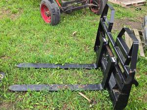 Skid Steer Pallet Fork Attachment - 49 Forks, No Quick Attach Plate