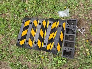 Lot of 6 Rubber Parking Curb Stops with Bolts Set - 6x21