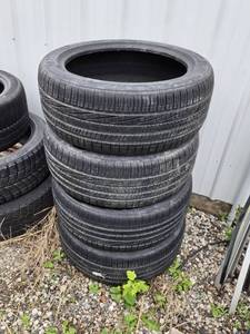 Lot of 4 Goodyear Eagle RS-A P24545R19 Tires