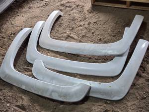 Bushwacker SX106 Flare Set off 2000 Chevy