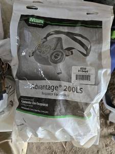 New MSA Advantage 200LS Respirator Facepiece