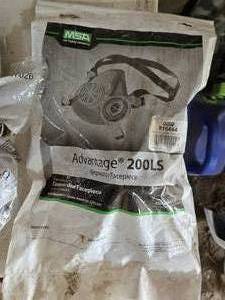 New MSA Advantage 200LS Respirator Facepiece Model 815444