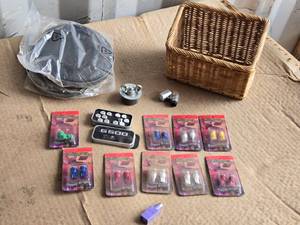 Racing LED Bulbs and Logitech G500 Mouse Weights Set with Miscellaneous Accessories
