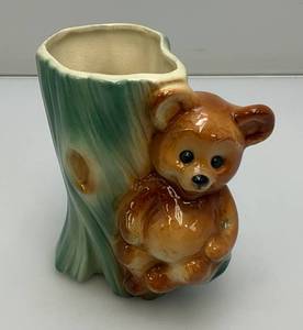 Vintage MCM Royal Copley Bear Sitting in Tree Stump Planter 3 x 5 x 5 12
