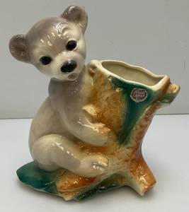 Vintage MCM Royal Copley Bear Hugging Tree Stump Planter 4 x 8 x 8 With Foil label