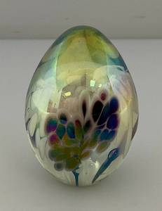 Signed MSH Ash Vines 87 Egg Shaped Hand Blown Art Glass Iridescent Paperweight 3 14