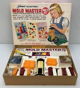 1964 Kenners Electric Mold Master (Barely Used Some Packs Sealed) In Original Box
