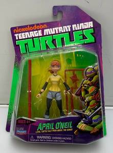 2015 Playmates TMNT April Oniel Action Figure (New On Card)