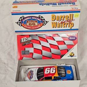 124 Darrell Waltrip Nascar
